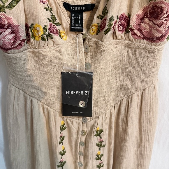 Forever 21 Button Down Slit Front Cream Midi Dress with Floral Embroidery Size M - Picture 2 of 8